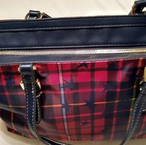 Tommy Hilfiger Tote Red/Black plaid purse overnight travel handbag Vtg logo Lg.